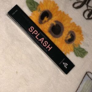 Younique splash lipstick